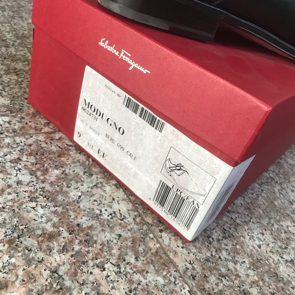 Salvatore Ferragamo \